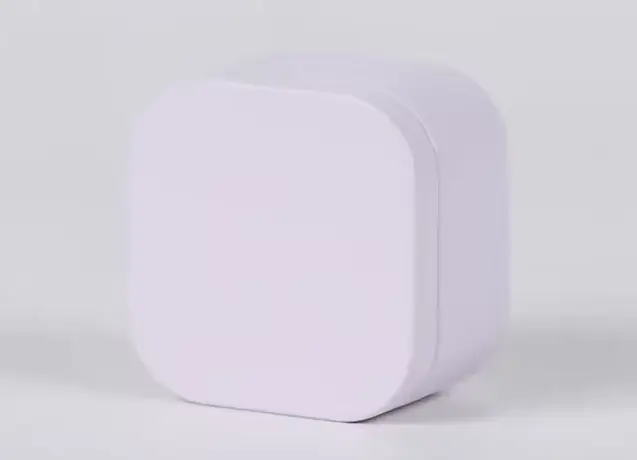 Envase metálico cuadr. Blanco