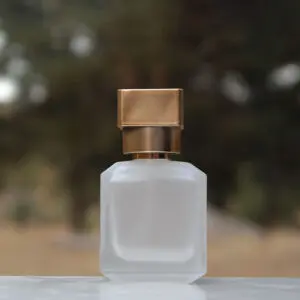 Envase Perf. cuadrado blanco 50ml